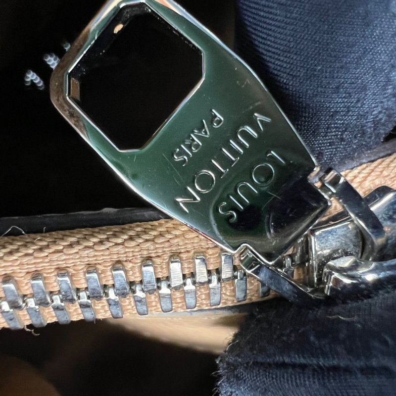 Louis Vuitton Carmel Hobo 鏤空老花托特包-14