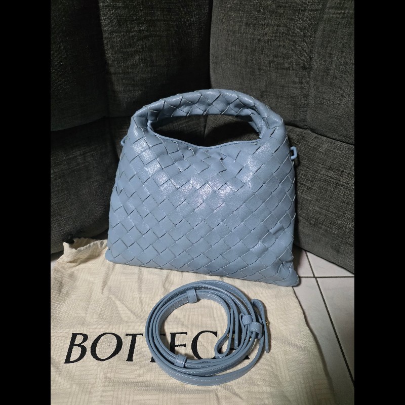 [全新]Bottega Veneta BV Mini hop 冰藍色-1