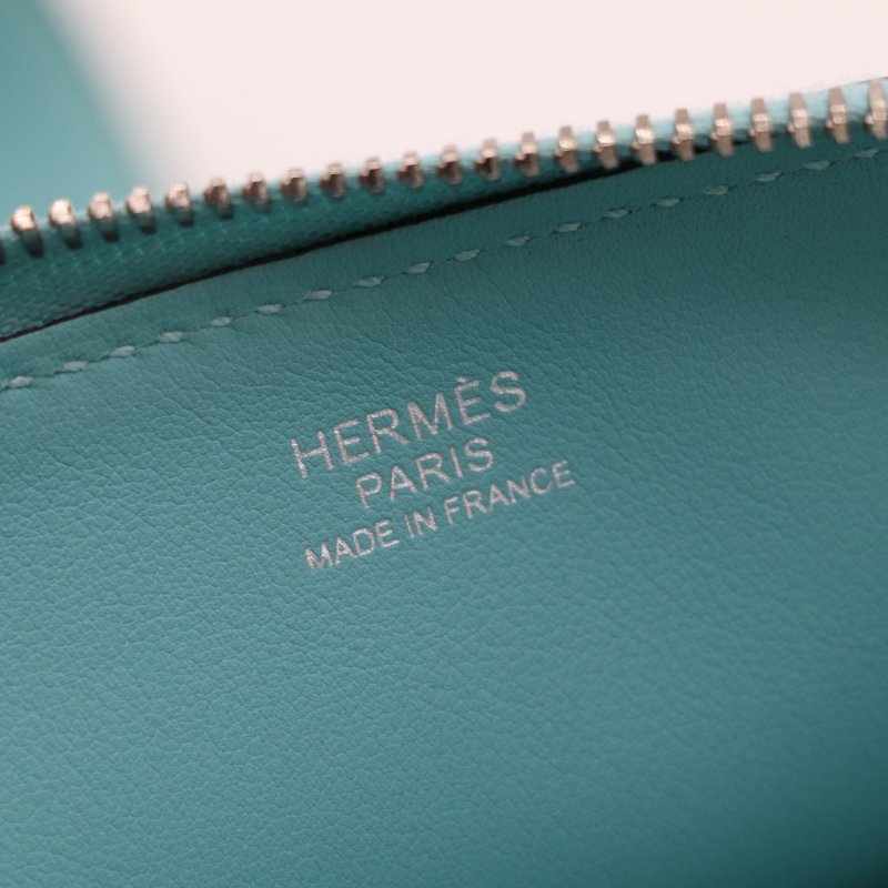Hermès 愛馬仕 Ultrapla PM 淺藍色 Swift 羊皮革 斜挎包-10