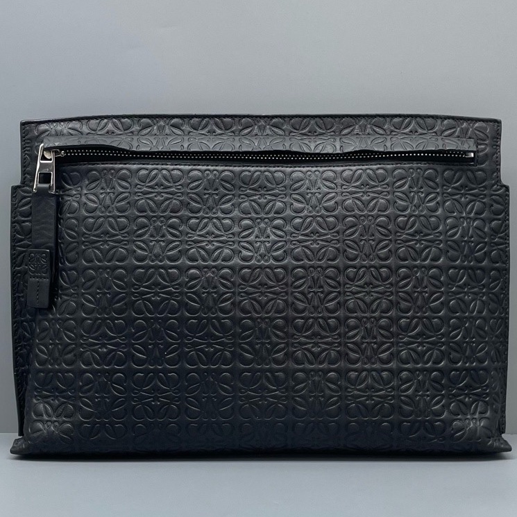 LOEWE羅意威黑色壓花手拿包30*20*4cm附件：無附件-0
