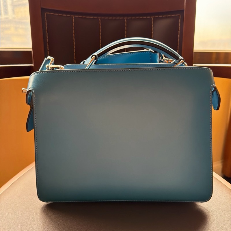 Fendi 經典 Peekaboo ISeeU-1