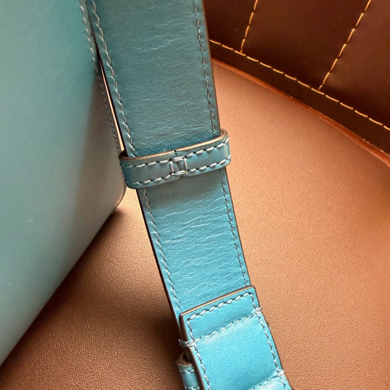 Fendi 經典 Peekaboo ISeeU-19