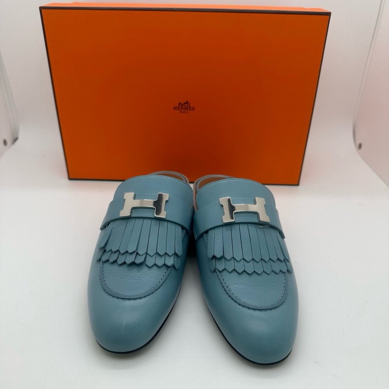 閒置未使用 Hermes 愛馬仕 康康銀扣 流蘇穆勒拖鞋 羊皮頂級皮質 女款 霧霾-1