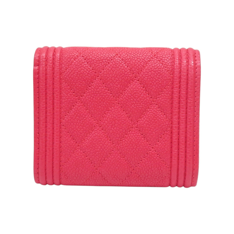 粉色 荔枝紋 牛皮 BOY CHANEL Compact Wallet 三折短夾 (無卡)【CHANEL 香奈兒】 A81965-1