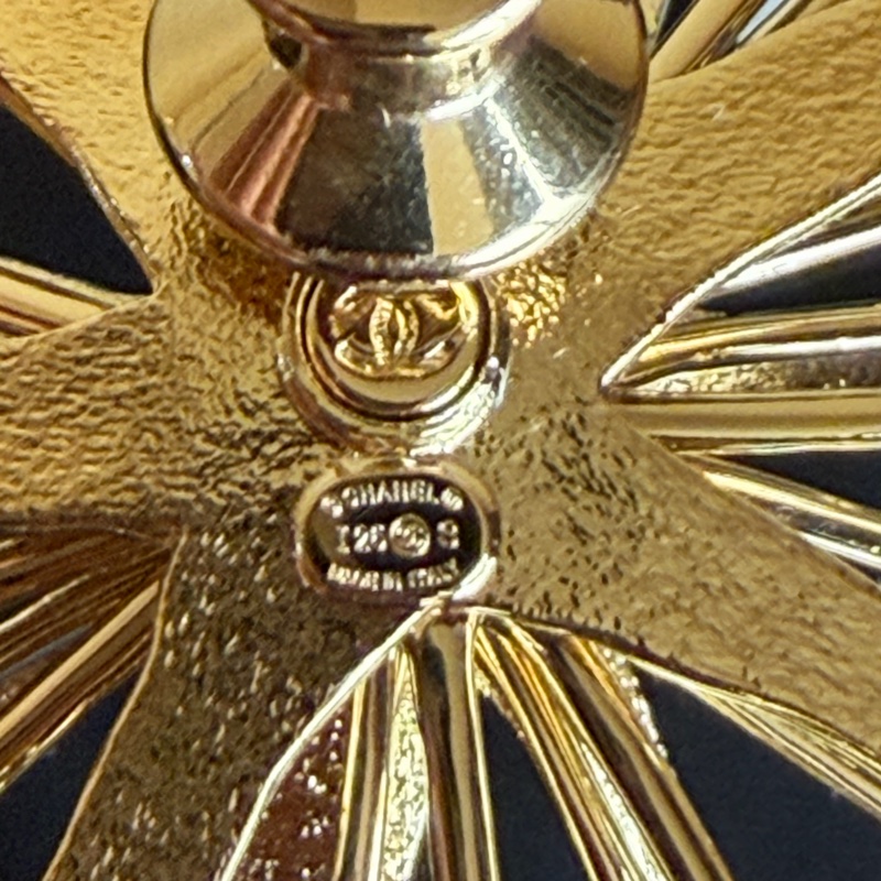 CHANEL 經典水晶胸針-7