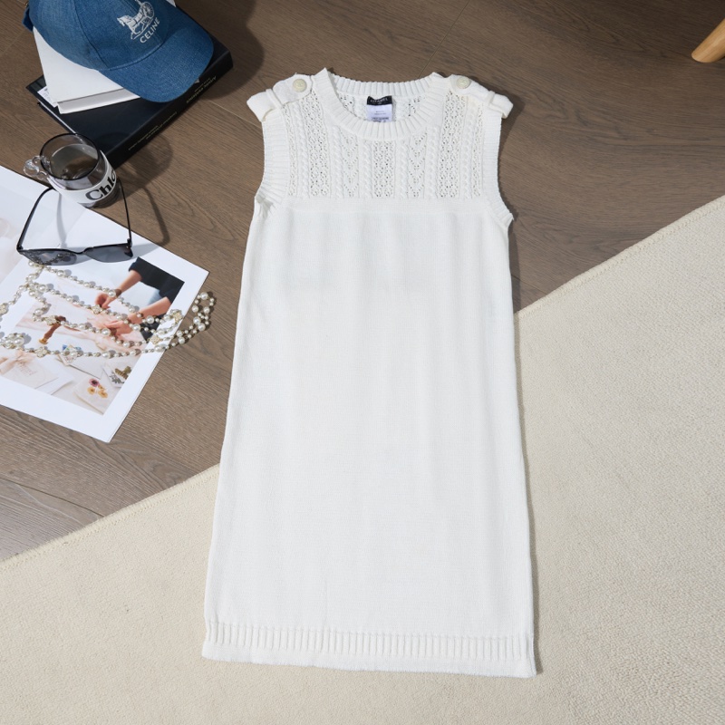 ❤️Chanel 🤍針織無袖連身裙-0