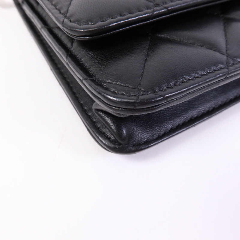 CHANEL 羊皮皮革WOC Wallet On Chain金扣鏈帶肩背袋-12