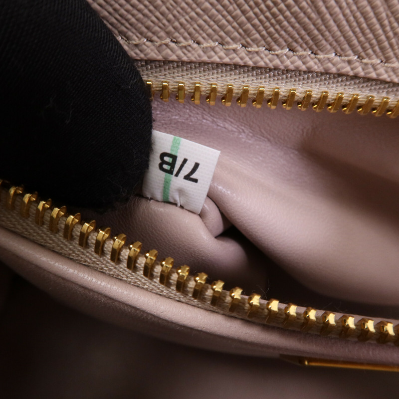 PRADA 牛皮皮革Galleria Saffiano金扣手挽肩背兩用袋-7