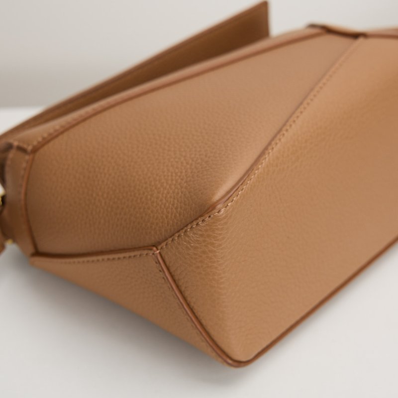 二手Loewe mini puzzle edge 太妃糖-3