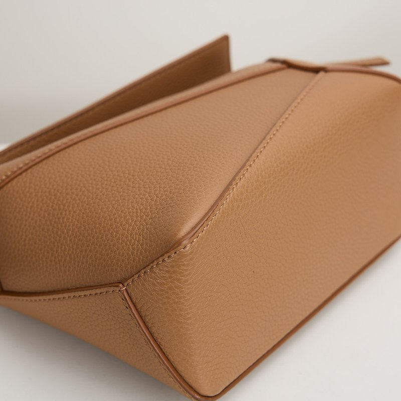 二手Loewe mini puzzle edge 太妃糖-12