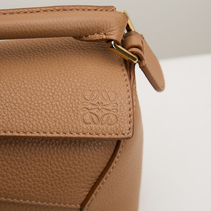 二手Loewe mini puzzle edge 太妃糖-14