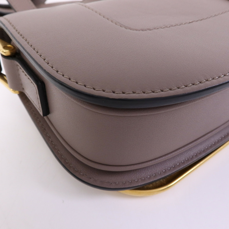 Valentino 牛皮皮革VLogo SuperVee金扣肩背袋-12