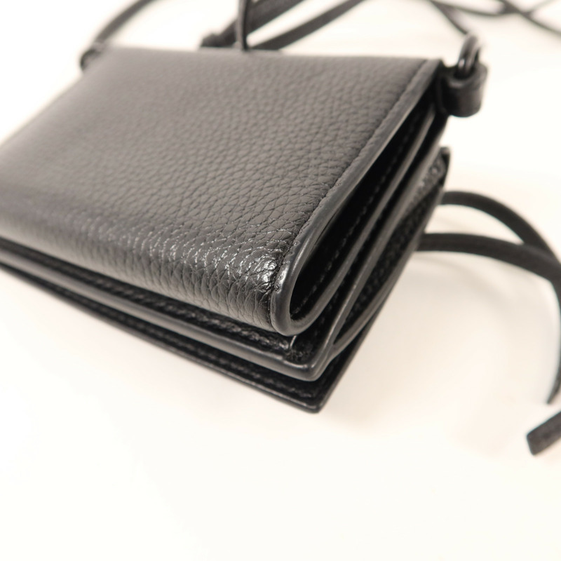 BALENCIAGA 牛皮皮革Mini Neo Classic Wallet Bag肩背袋-13