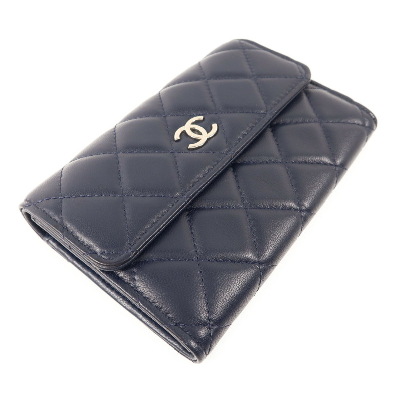 CHANEL 羊皮皮革Bifold Wallet銀扣錢包-2