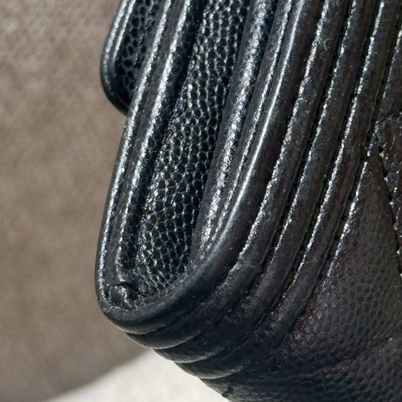 CHANEL BOY 經典菱格紋魚子醬牛黑金長夾-6