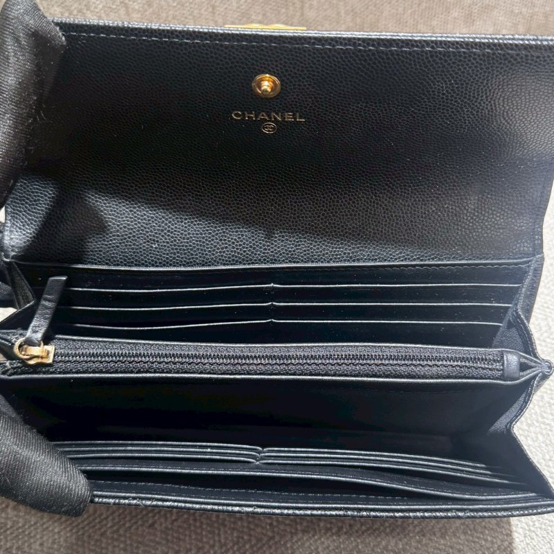 CHANEL BOY 經典菱格紋魚子醬牛黑金長夾-11