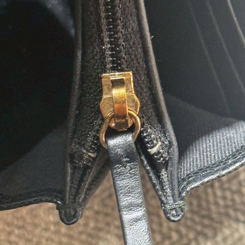 CHANEL BOY 經典菱格紋魚子醬牛黑金長夾-13