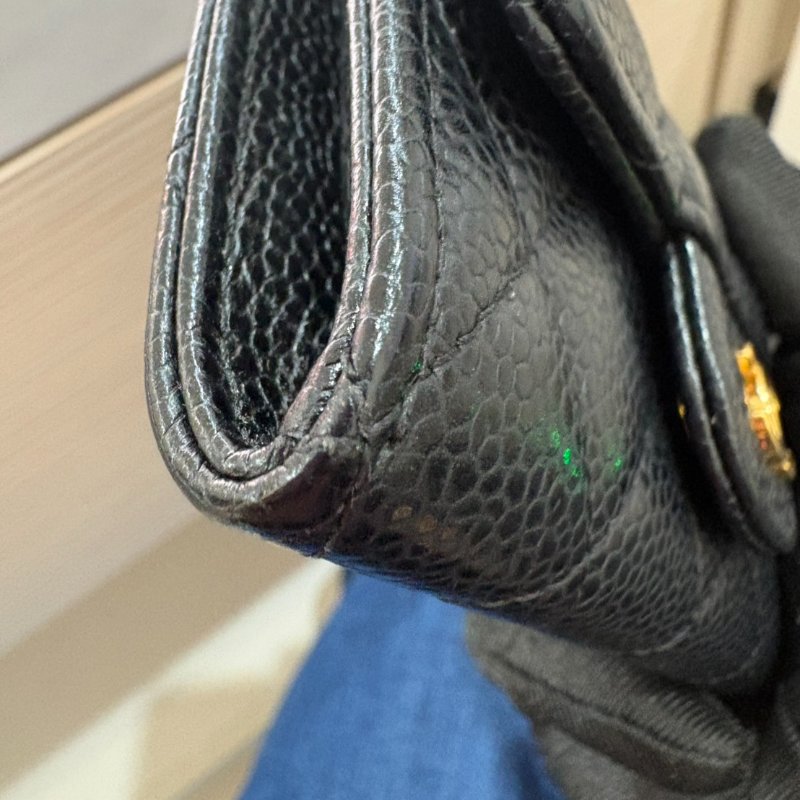 CHANEL 魚子醬牛皮黑金卡片夾-5