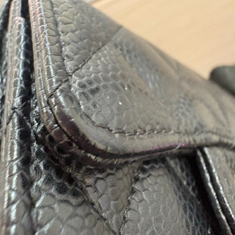 CHANEL 魚子醬牛皮黑金卡片夾-11