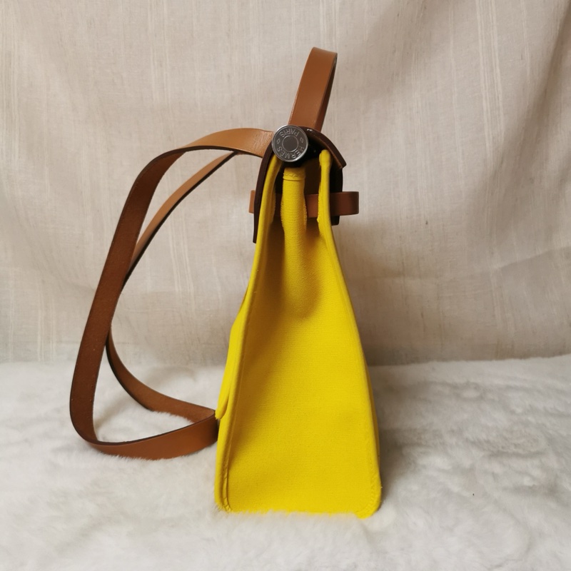 Hermes 愛馬仕 herbag31檸檬黃銀扣 鎖和鑰匙齊全。-3