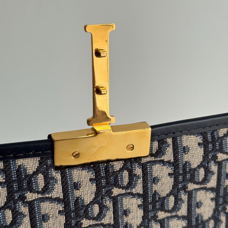 99新🆕 Dior 迪奧 30 Montaigne 鏈帶包-12