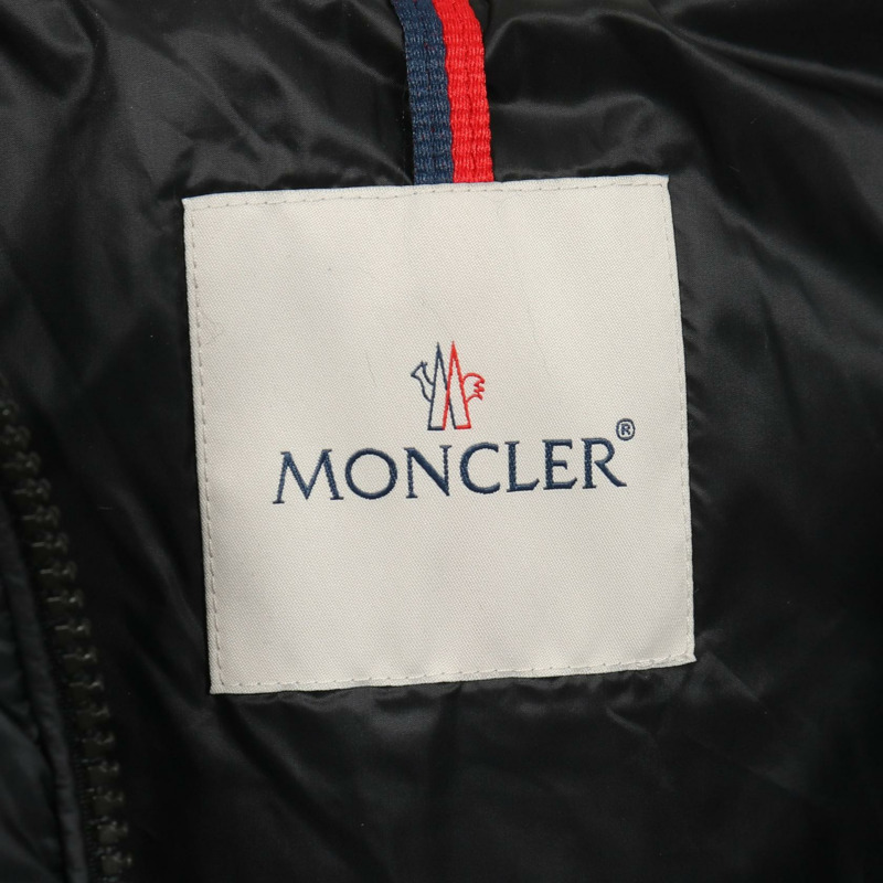 MONCLER STELLAIRE 男士黑色尼龍羽絨外套(二手)-2