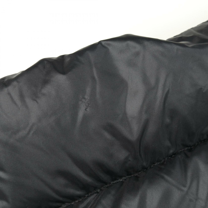 MONCLER STELLAIRE 男士黑色尼龍羽絨外套(二手)-10