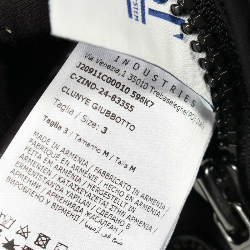 MONCLER CLUNYE 男士黑色尼龍羽絨外套(二手)-4