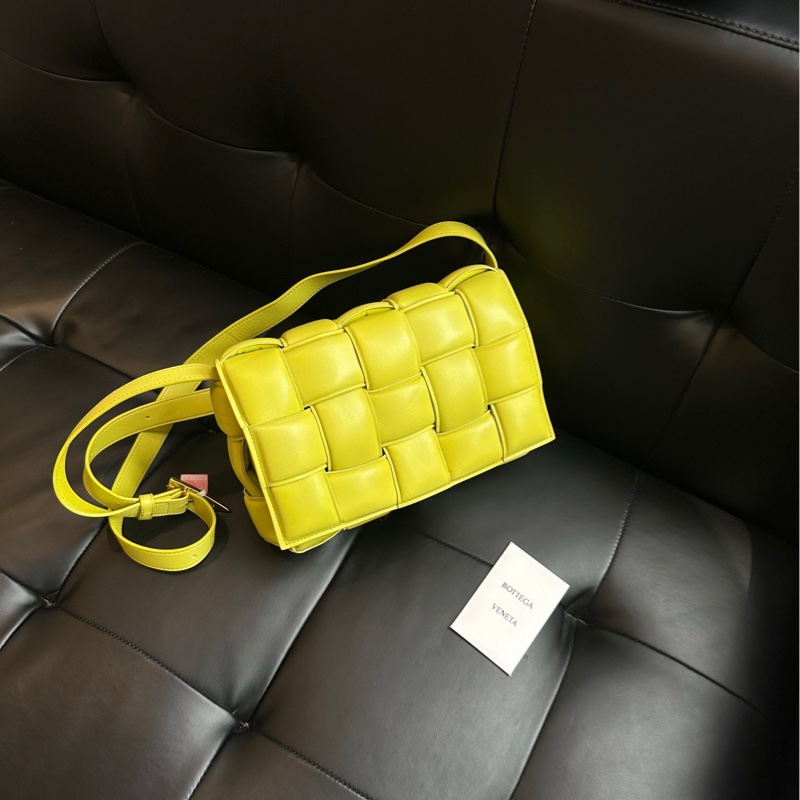 【99新🆕】BV Padded Cassette 15格膨脹枕頭包 斜挎郵差包 奇異果🥝綠-2