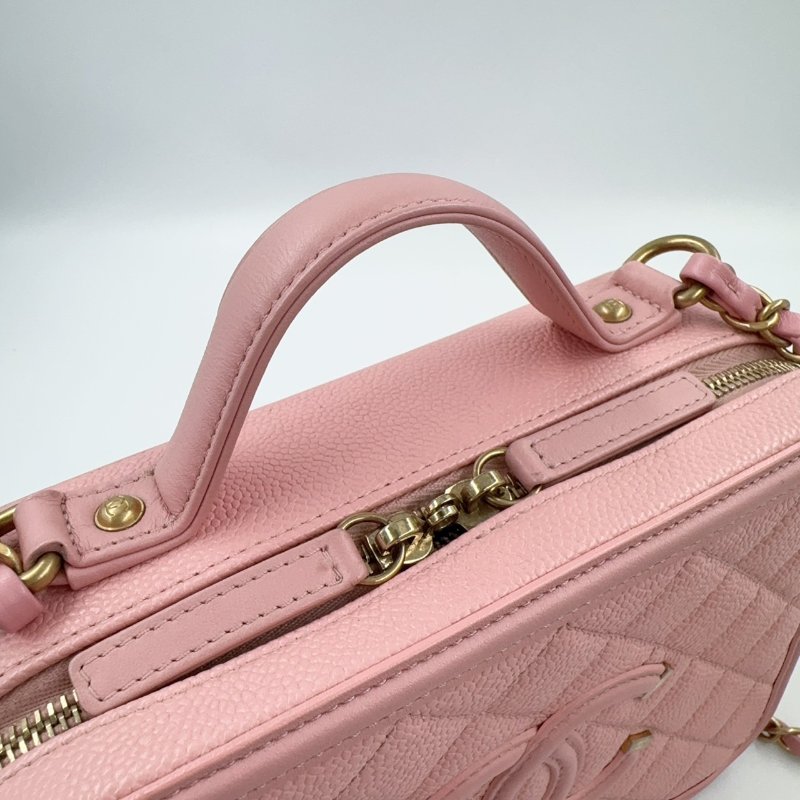 CHANEL水蜜桃粉金釦VANITY CASE中號化妝箱包A93343-5