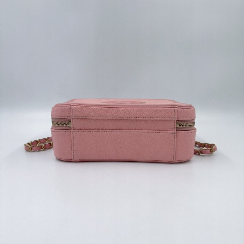 CHANEL水蜜桃粉金釦VANITY CASE中號化妝箱包A93343-7