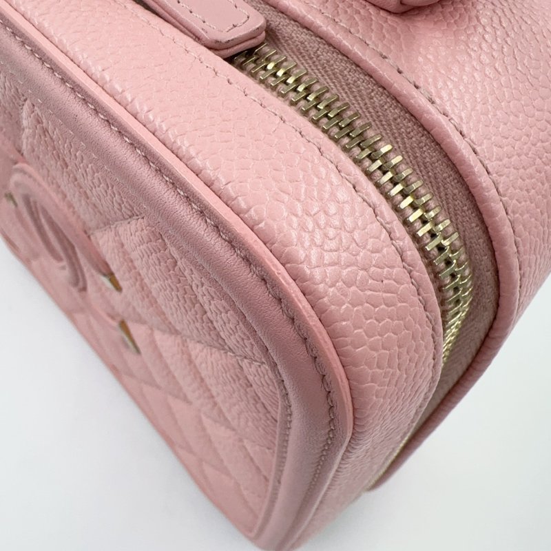 CHANEL水蜜桃粉金釦VANITY CASE中號化妝箱包A93343-16