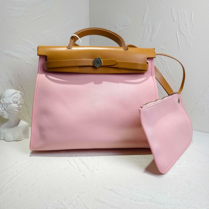 Hermes 愛馬仕 櫻花粉herbag31 手提單肩斜挎包 有鎖具 尺寸:29.8*24*10.5cm-0