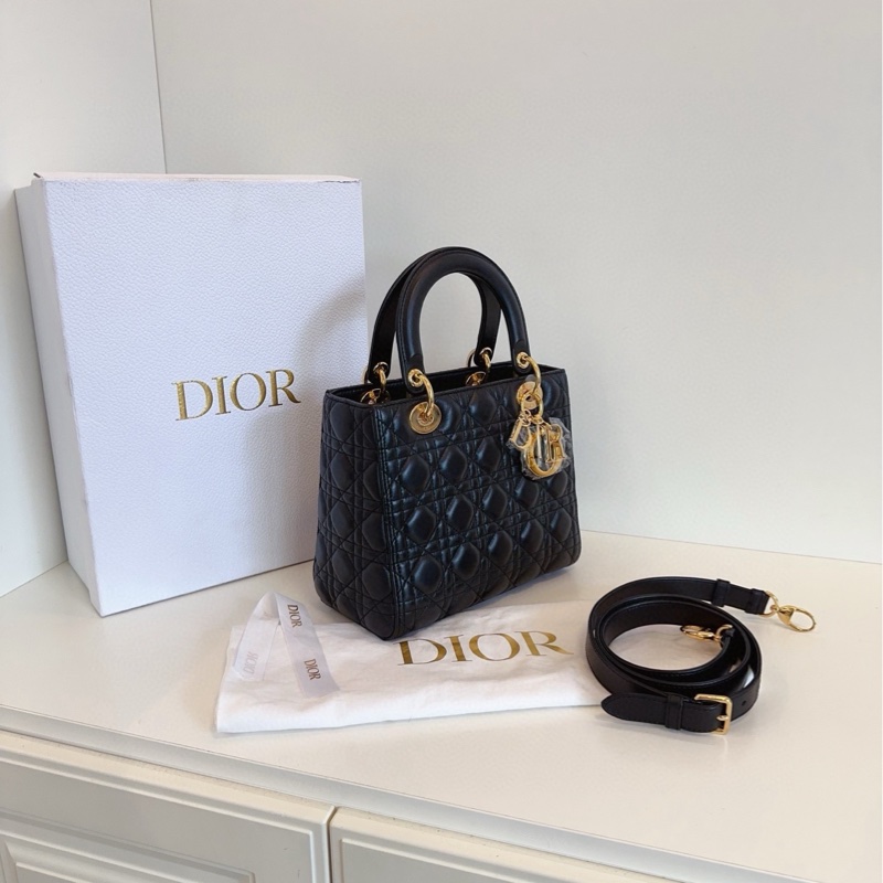 【98新帶膜🆕】Dior lady dior 中號 黑金 羊皮 五格戴妃包-2