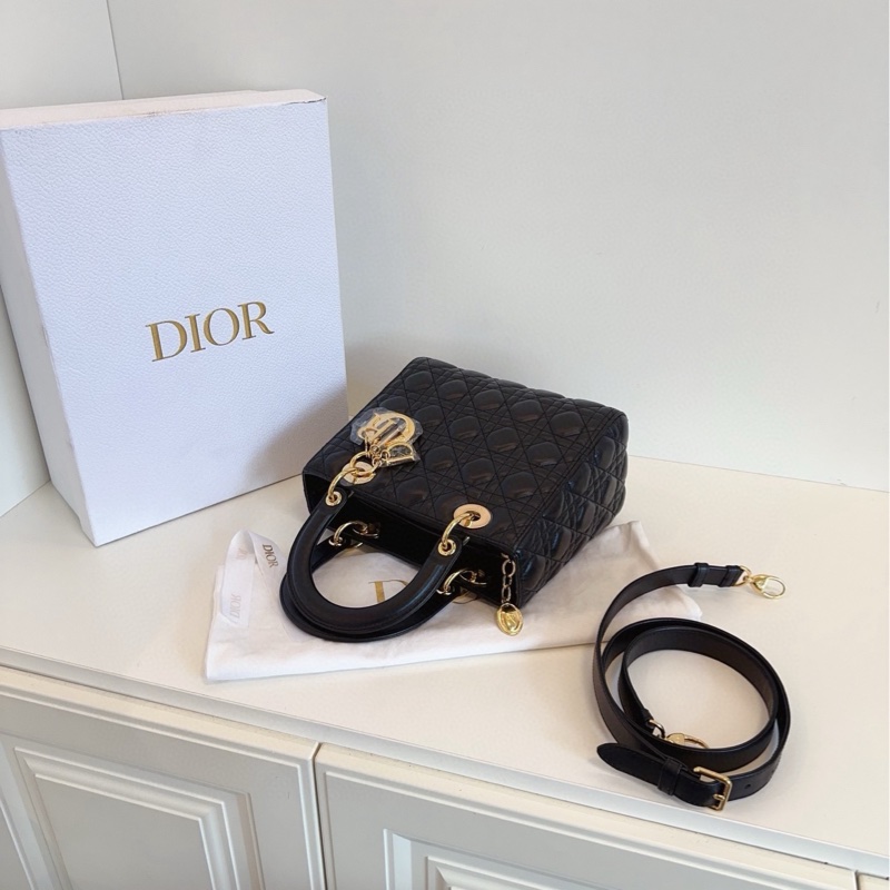 【98新帶膜🆕】Dior lady dior 中號 黑金 羊皮 五格戴妃包-7