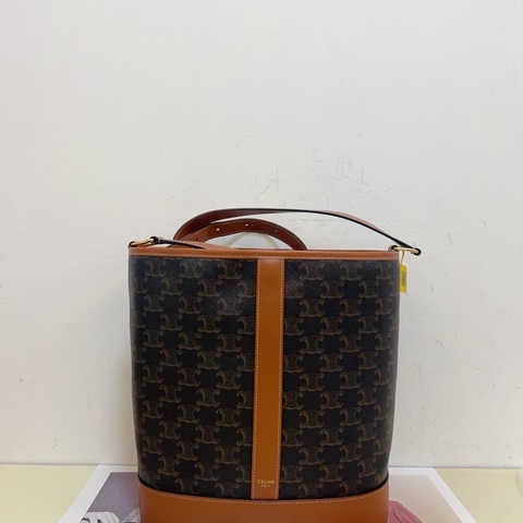 閒置CELINE賽琳 Triomphe 經典凱旋門滿印老花水桶包