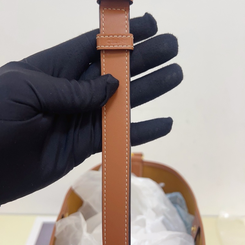 閒置CELINE賽琳 Triomphe 經典凱旋門滿印老花水桶包-7