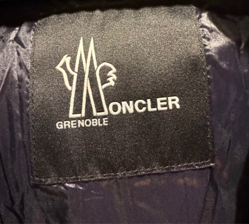 Moncler-6