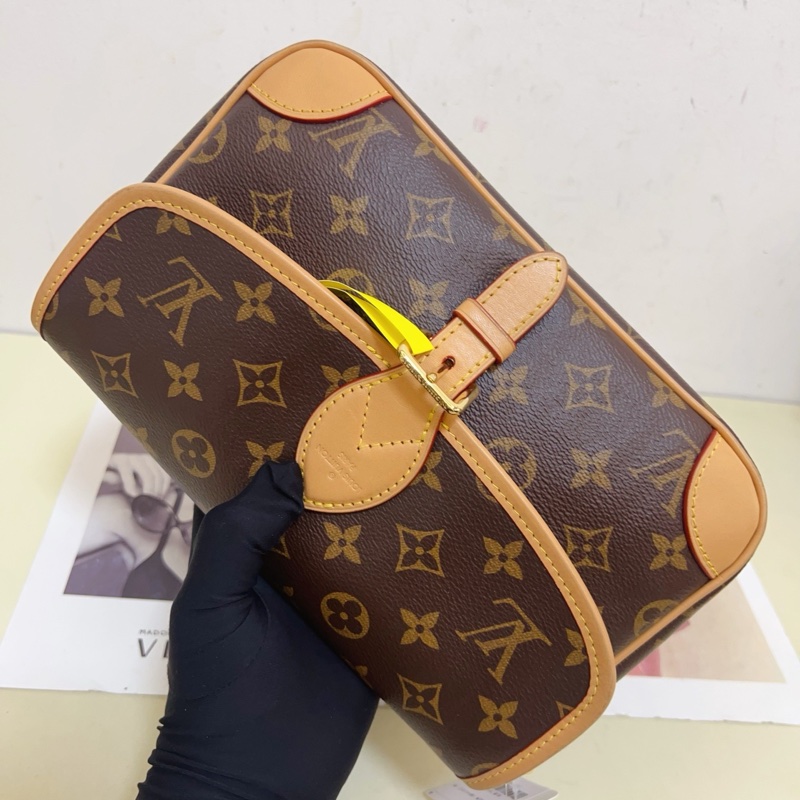 99新，路易威登LV Diane PM經典老花法棍包-2