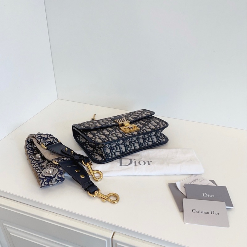 【98新🆕】Dior addict老花復古鎖扣郵差包 中號 斜挎包-3