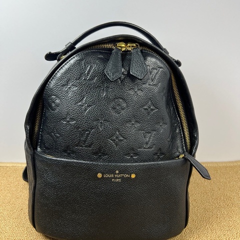 LV黑色全皮壓紋Sorbonne小號背包全皮小書包