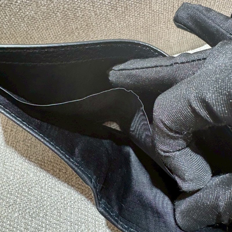 Gucci Off The Grid經典緹花尼龍對開短夾-3