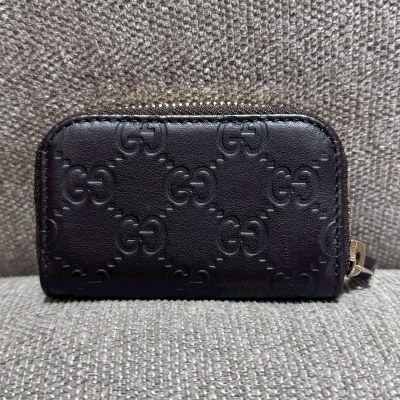 GUCCI GG 壓紋牛皮拉鍊零錢卡包-1