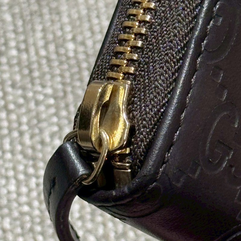 GUCCI GG 壓紋牛皮拉鍊零錢卡包-10