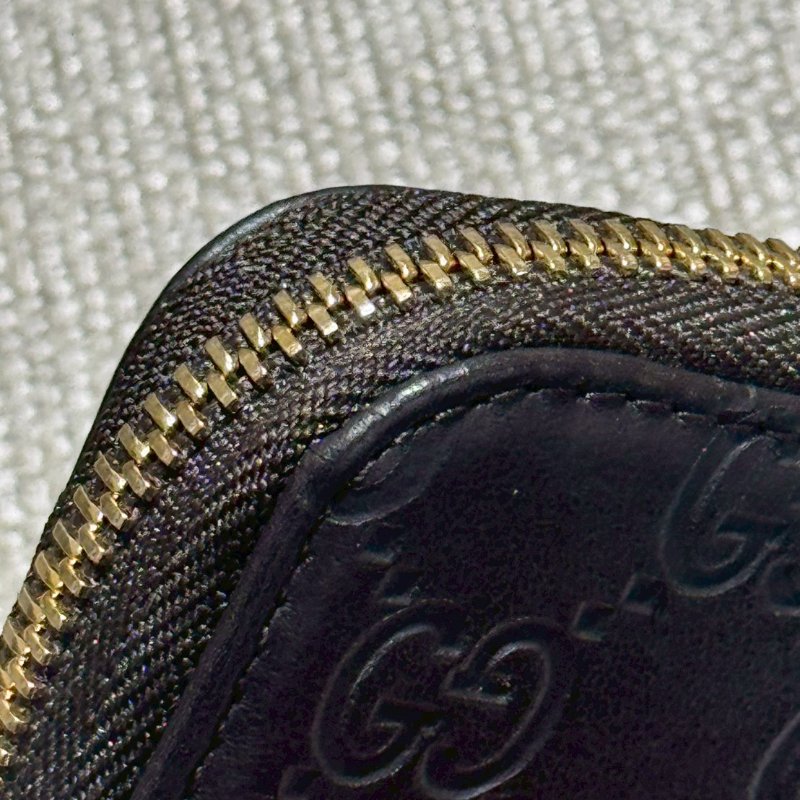 GUCCI GG 壓紋牛皮拉鍊零錢卡包-13