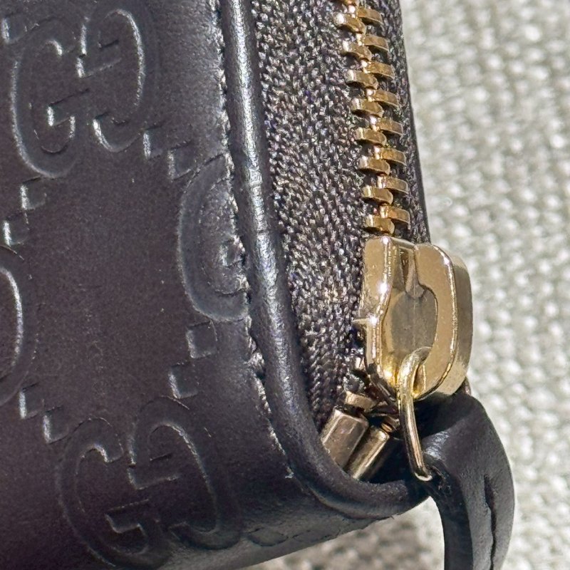 GUCCI GG 壓紋牛皮拉鍊零錢卡包-15