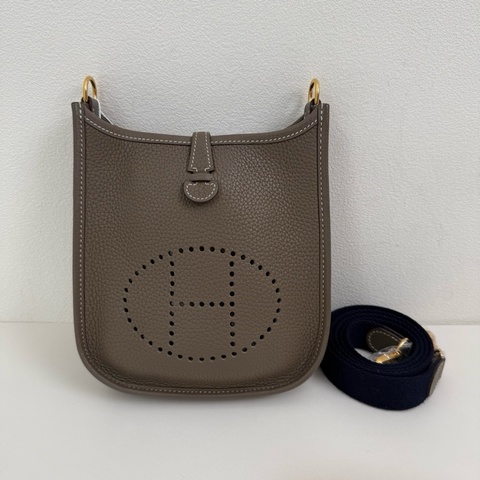 愛馬仕/Hermes 大象灰 伊芙琳mini