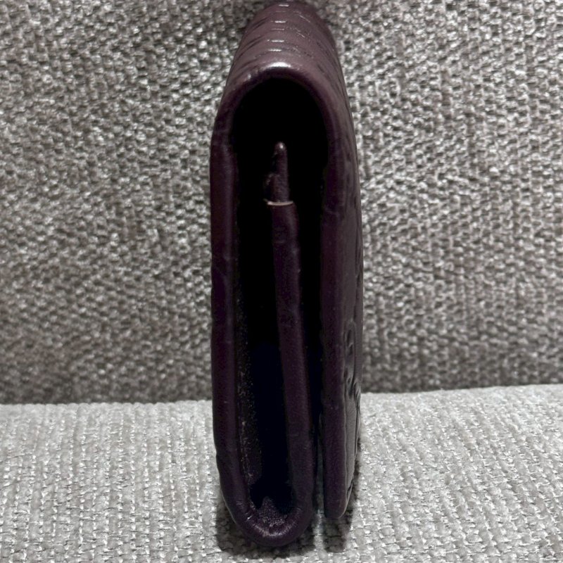 GUCCI GG 壓紋牛皮深棕卡夾包-4