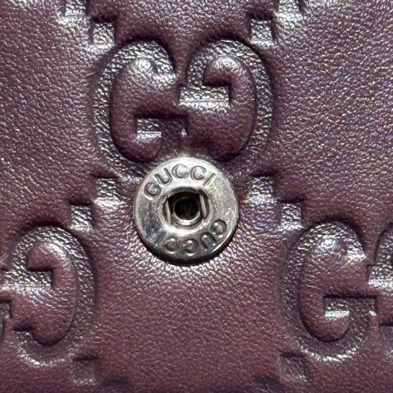 GUCCI GG 壓紋牛皮深棕卡夾包-12