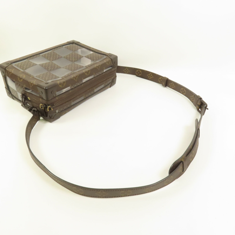 LOUIS VUITTON Monogram CHESS SOFT TRUNK肩背袋-4
